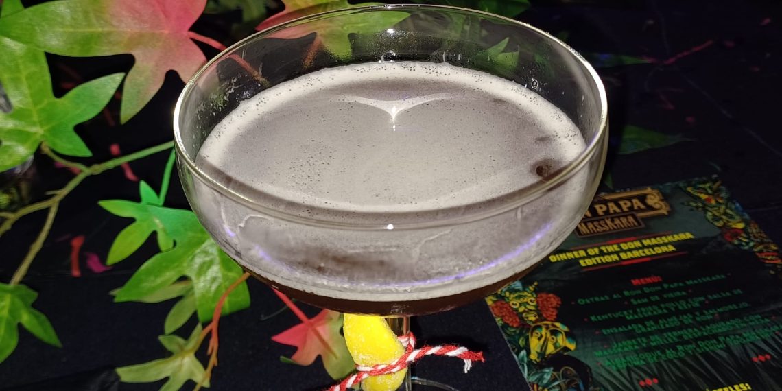 El 'Espresso Manila', con licor café, Masskara, café expresso y sirope de pandan.