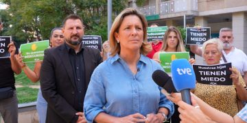 María García Fuster y Miguel Martínez. Foto: VOX.