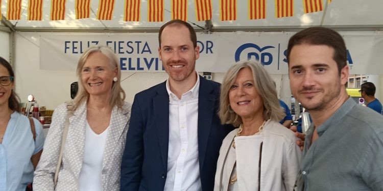 Juan Fernández y Ángeles Esteller. Foto: Sergio Fidalgo
