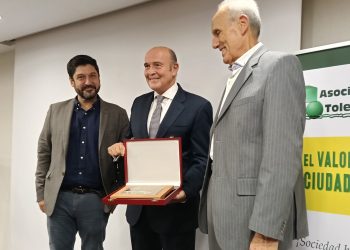 Basté, Pérez de los Cobos y Roig en un acto de Tolerancia. Foto: Sergio Fidalgo.