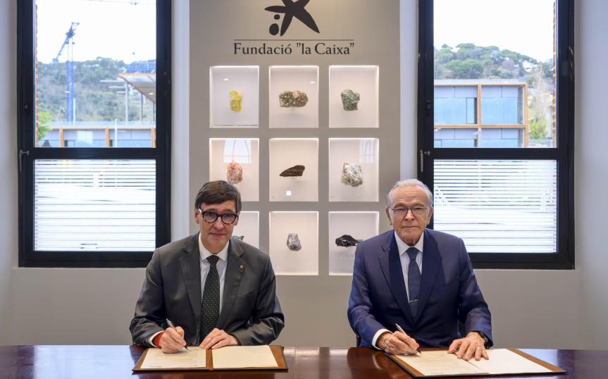 El presidente de la Generalitat de Cataluña, Salvador Illa, y el presidente de la Fundación ”la Caixa”, Isidro Fainé.© Fundación ”la Caixa”