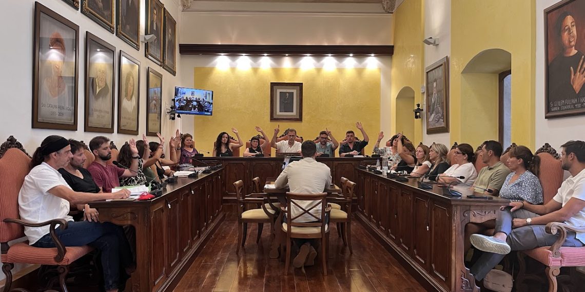El alcalde de Manacor en el pleno municipal. Foto: Ayto Manacor.