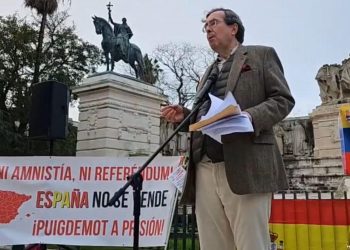 Imagen de archivo de una concentración de la sociedad civil en Cádiz. Foto: Amalio de Marichalar