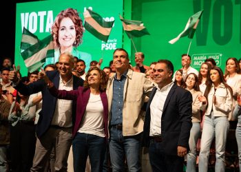 María Jesús Montero y Pedro Sánchez. Foto: PSOE