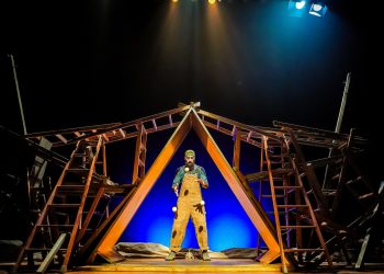 Llar, espectáculo de circo.© Gaby Merz