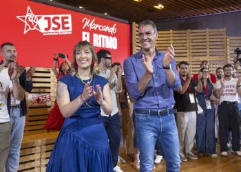 Aránzazu Figueroa y Pedro Sánchez. Foto: PSOE
