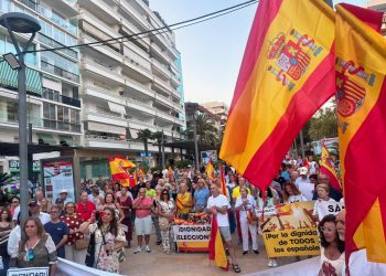Manifestación en Marbella. Foto: De española a español