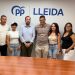 Xavi Palau, con representantes de la comunidad venezolana. Foto: PP Lleida