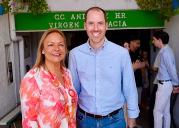 Cuca Santos y Juan Fernández. Foto: PPC