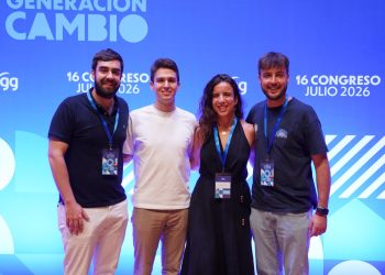 Andrea Llopart con otros dirigentes de NN.GG. Foto: NN.GG