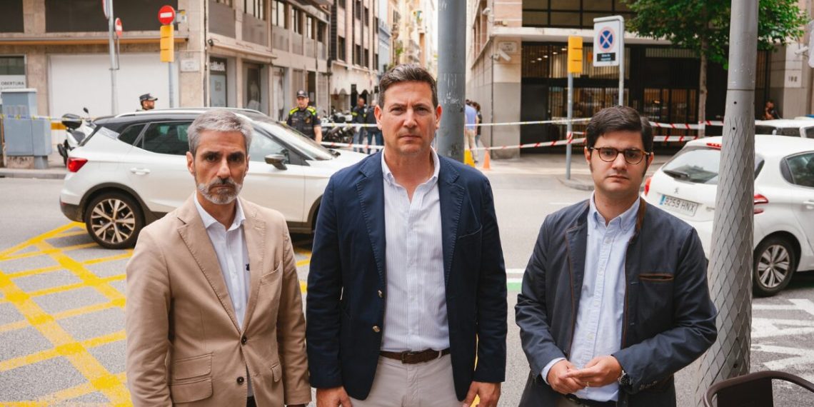 De Oro, Oliva y Macián en una imagen de archivo. Foto: VOX
