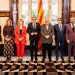 Lluís Puig con Josep Rull. Foto: Parlament